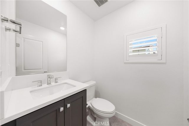 312 Tank, Irvine, CA 92618