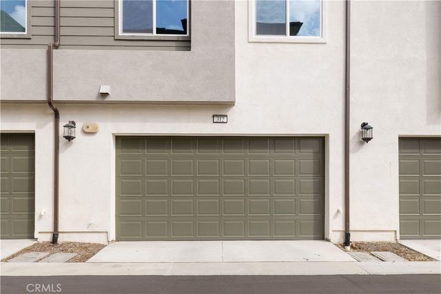 312 Tank, Irvine, CA 92618