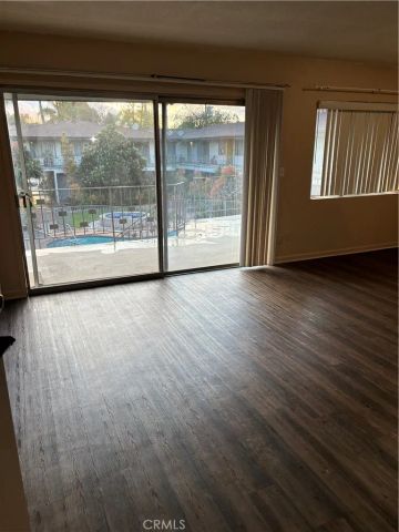 5168 Yarmouth 26, Encino, CA 91316