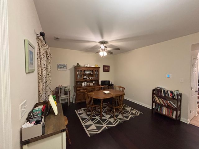 1136 Mountain Laurel Way, Lexington, KY 40511