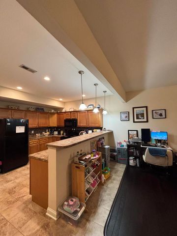 1136 Mountain Laurel Way, Lexington, KY 40511