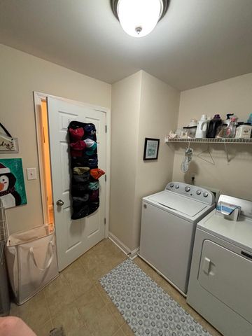1136 Mountain Laurel Way, Lexington, KY 40511