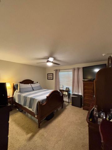 1136 Mountain Laurel Way, Lexington, KY 40511