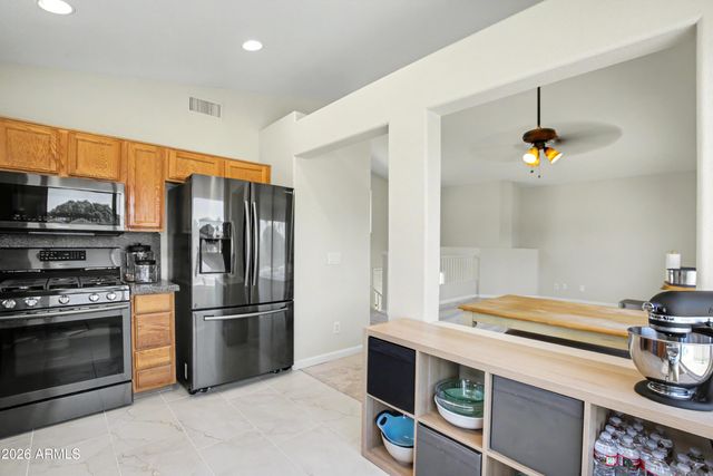 1017 W LEAH Lane, Gilbert, AZ 85233