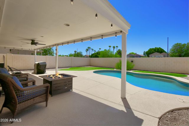 1017 W LEAH Lane, Gilbert, AZ 85233