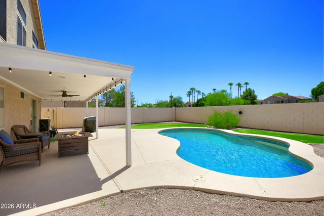 1017 W LEAH Lane, Gilbert, AZ 85233