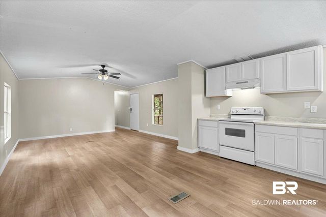 12030 Oakdale Avenue, Grand Bay, AL 36541
