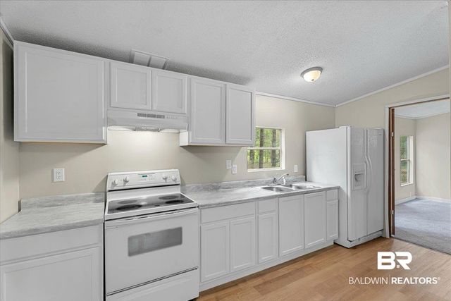 12030 Oakdale Avenue, Grand Bay, AL 36541