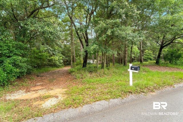 12030 Oakdale Avenue, Grand Bay, AL 36541