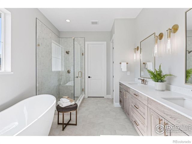 953 William Way, Berthoud, CO 80513