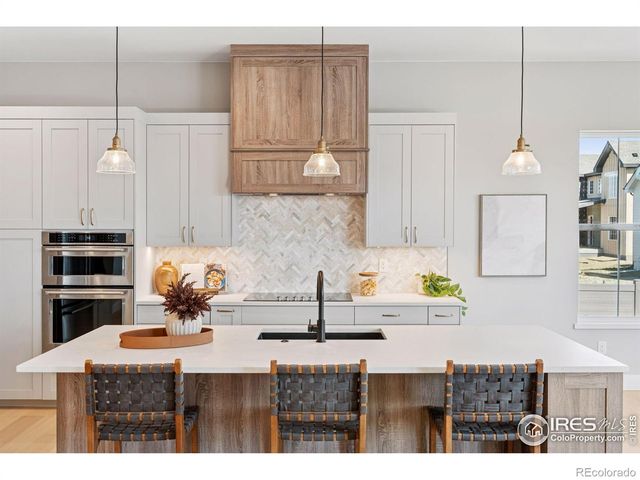 953 William Way, Berthoud, CO 80513