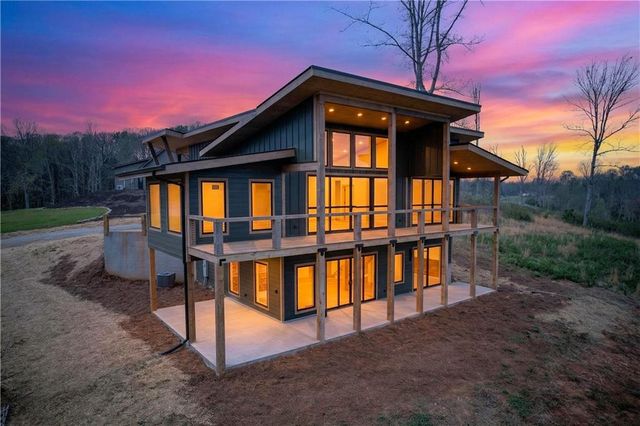 251 Mystic Drive, Ellijay, GA 30540
