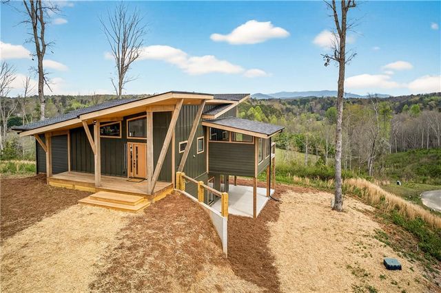 251 Mystic Drive, Ellijay, GA 30540
