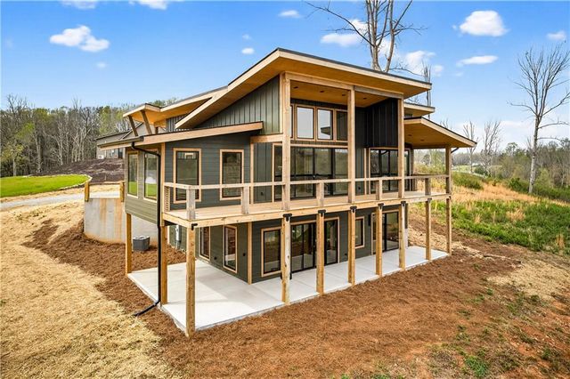 251 Mystic Drive, Ellijay, GA 30540