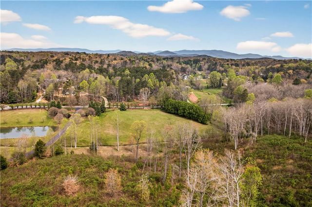 251 Mystic Drive, Ellijay, GA 30540