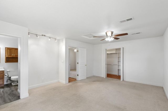 3899 Martin Ln, Loomis, CA 95650