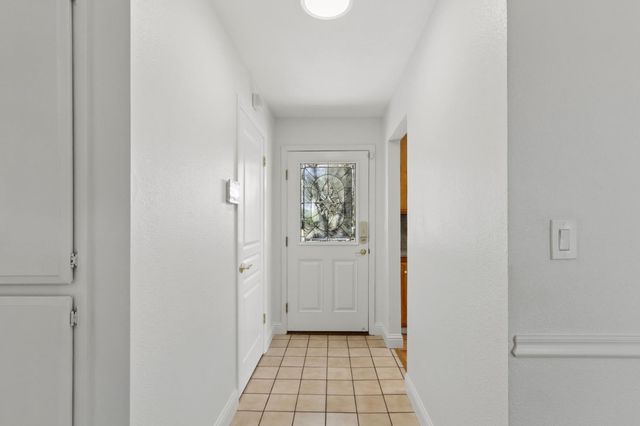 3899 Martin Ln, Loomis, CA 95650