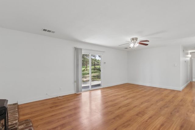 3899 Martin Ln, Loomis, CA 95650