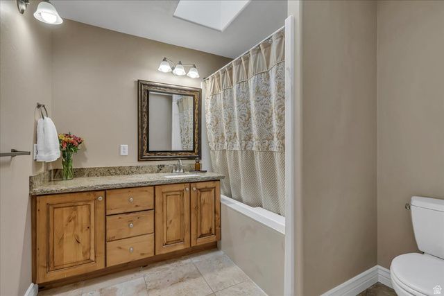 10605 S WILLOW VALLEY RD, South Jordan, UT 84095