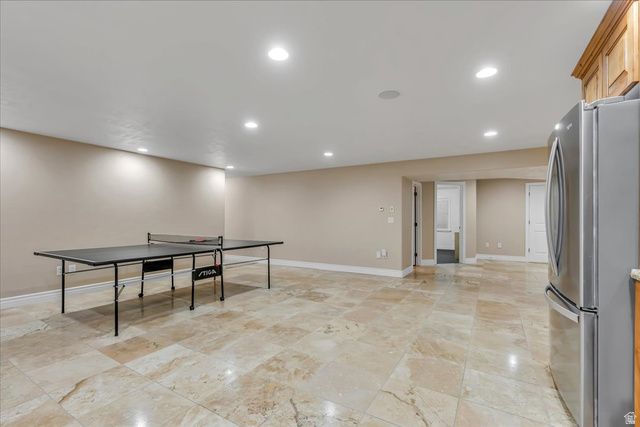 10605 S WILLOW VALLEY RD, South Jordan, UT 84095