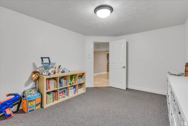 10605 S WILLOW VALLEY RD, South Jordan, UT 84095