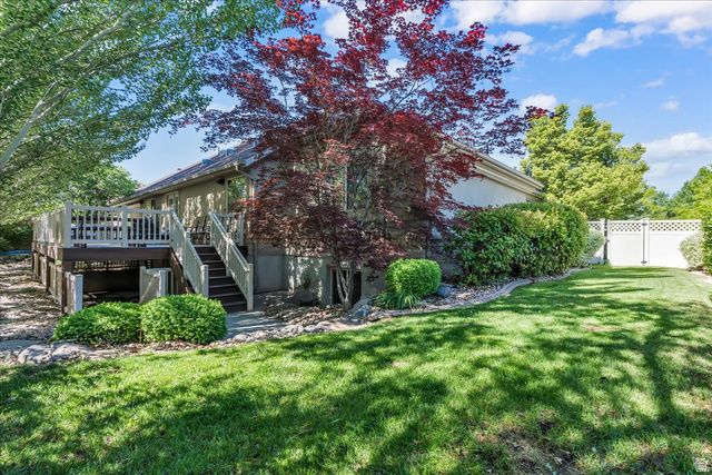 10605 S WILLOW VALLEY RD, South Jordan, UT 84095