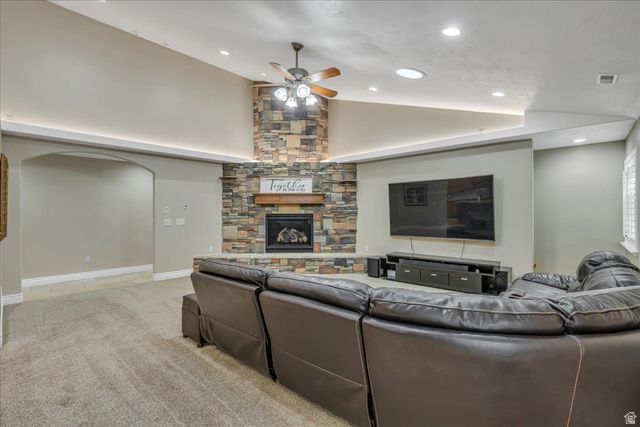 10605 S WILLOW VALLEY RD, South Jordan, UT 84095