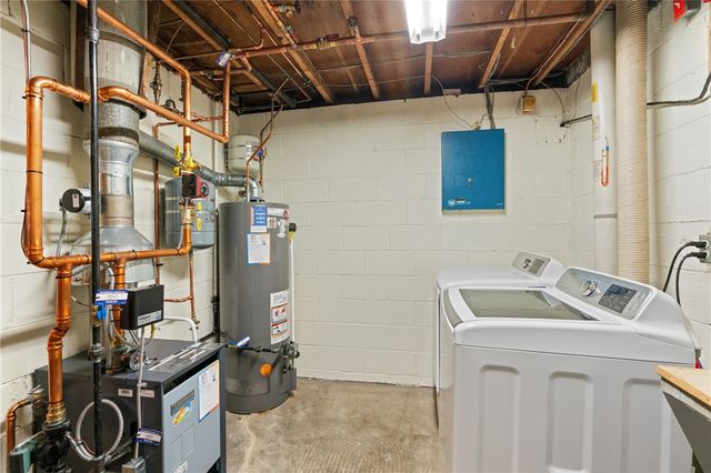 124 Marian Ave, Shaler, PA 15116