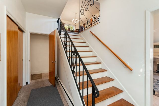 124 Marian Ave, Shaler, PA 15116