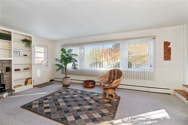 124 Marian Ave, Shaler, PA 15116