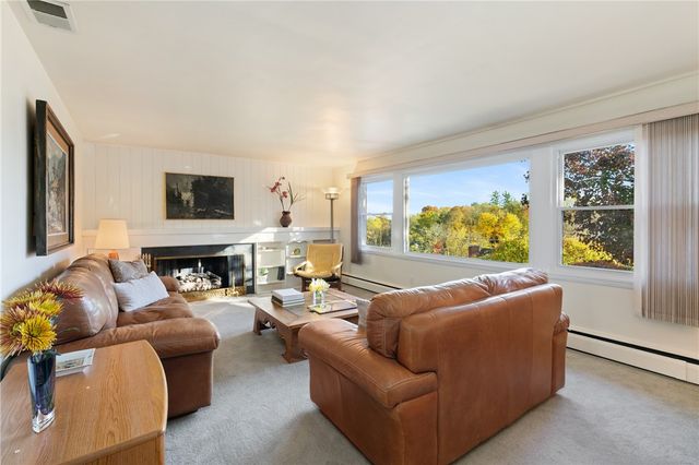 124 Marian Ave, Shaler, PA 15116