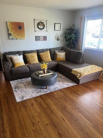 7521 Chestnut Street, Gilroy, CA 95020