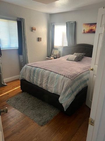 7521 Chestnut Street, Gilroy, CA 95020