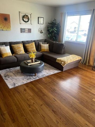 7521 Chestnut Street, Gilroy, CA 95020