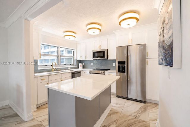 1817 S Ocean Dr 215, Hallandale Beach, FL 33009