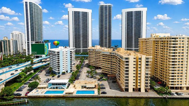 1817 S Ocean Dr 215, Hallandale Beach, FL 33009