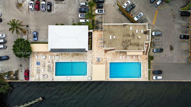 1817 S Ocean Dr 215, Hallandale Beach, FL 33009