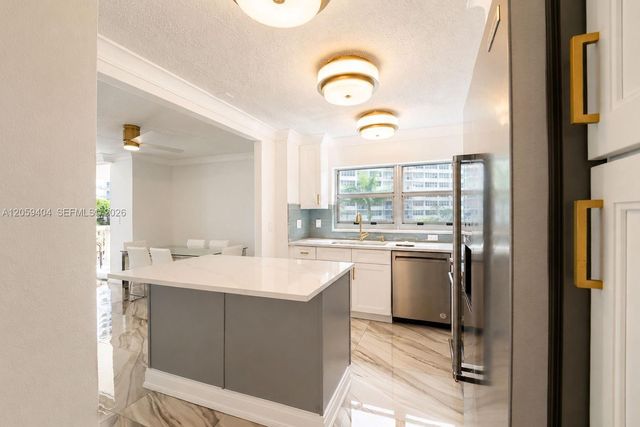 1817 S Ocean Dr 215, Hallandale Beach, FL 33009