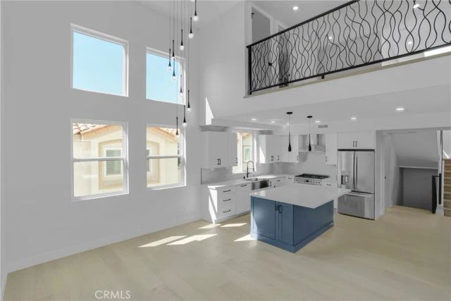 2409 Perkins Ln, Redondo Beach, CA 90278