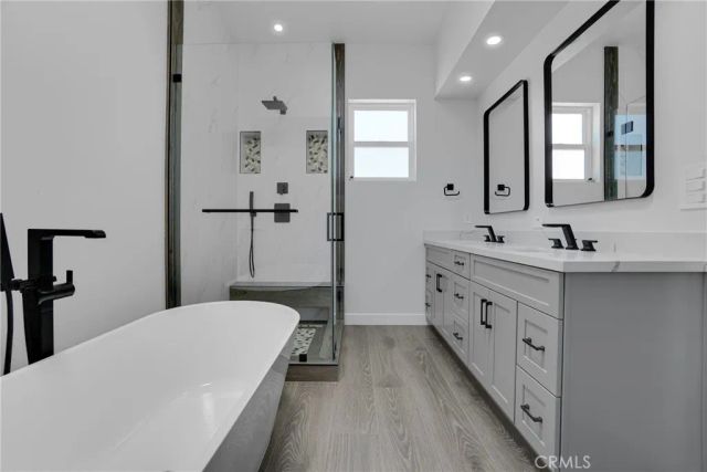 2409 Perkins Ln, Redondo Beach, CA 90278