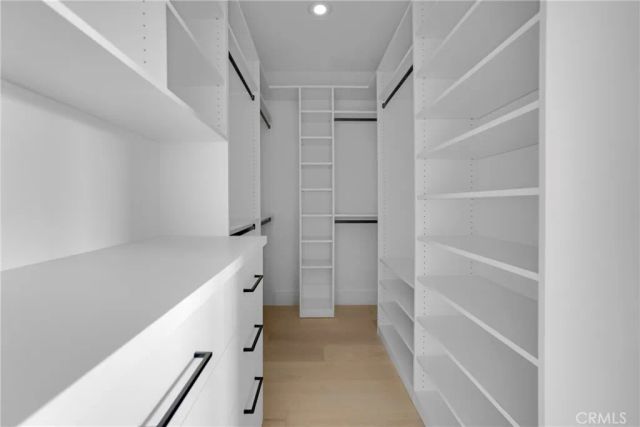 2409 Perkins Ln, Redondo Beach, CA 90278