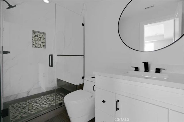 2409 Perkins Ln, Redondo Beach, CA 90278