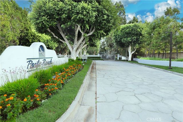 7402 Coho, Huntington Beach, CA 92648