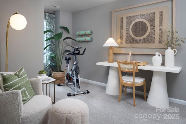 2112 Vinyasa Lane, Charlotte, NC 28215