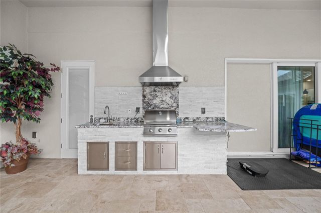 193 HAMPTON LOOP, Davenport, FL 33837