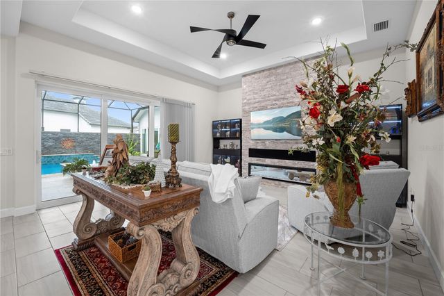 193 HAMPTON LOOP, Davenport, FL 33837