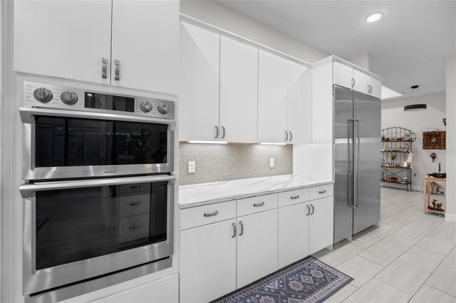 193 HAMPTON LOOP, Davenport, FL 33837