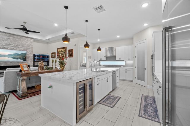 193 HAMPTON LOOP, Davenport, FL 33837