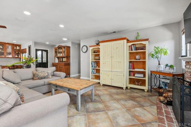 1470 Burroughs Street, Oceanside, CA 92054