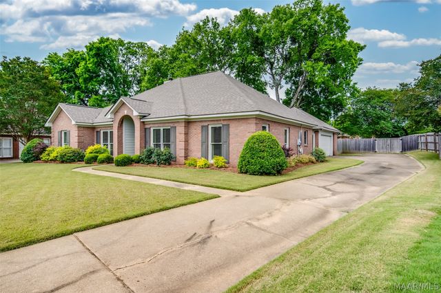 8806 Old Magnolia Way, Montgomery, AL 36116